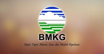 BMKG Peringatkan Prakiraan Hujan Lebat Disertai Kilat Dan Angin Kencang Di Sejumlah Wilayah Indonesia.